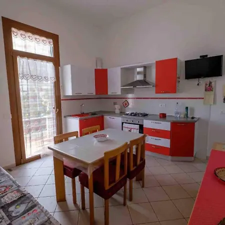 Апартаменты Casa Senzuno - Vista Mare Фоллоника